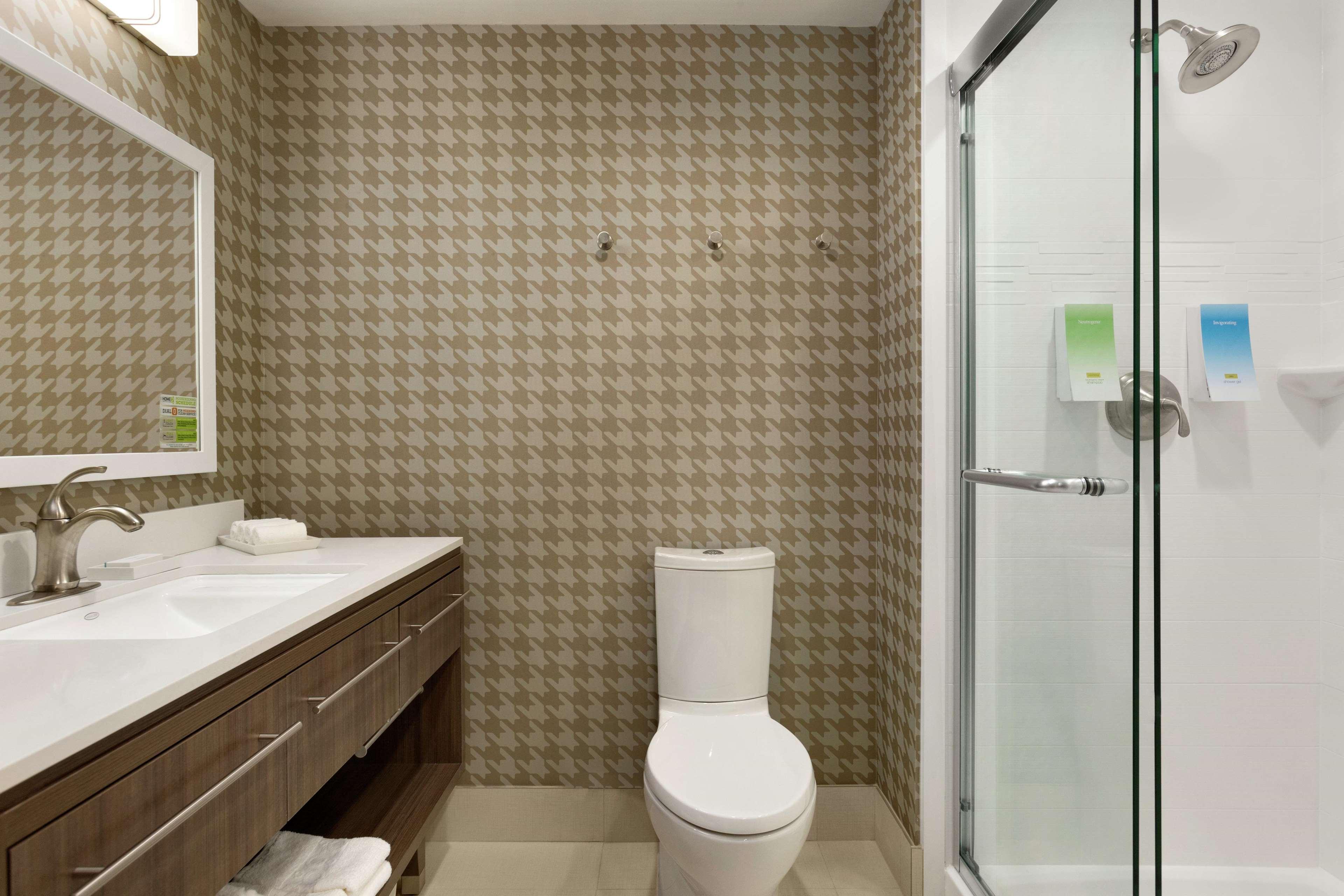 Home2 Suites By Hilton Fort Collins Bagian luar foto
