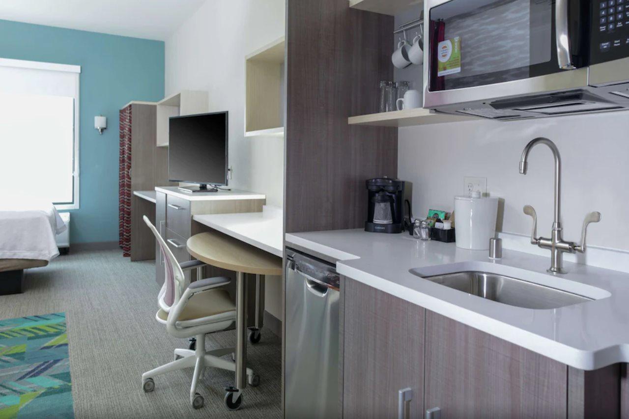 Home2 Suites By Hilton Fort Collins Bagian luar foto