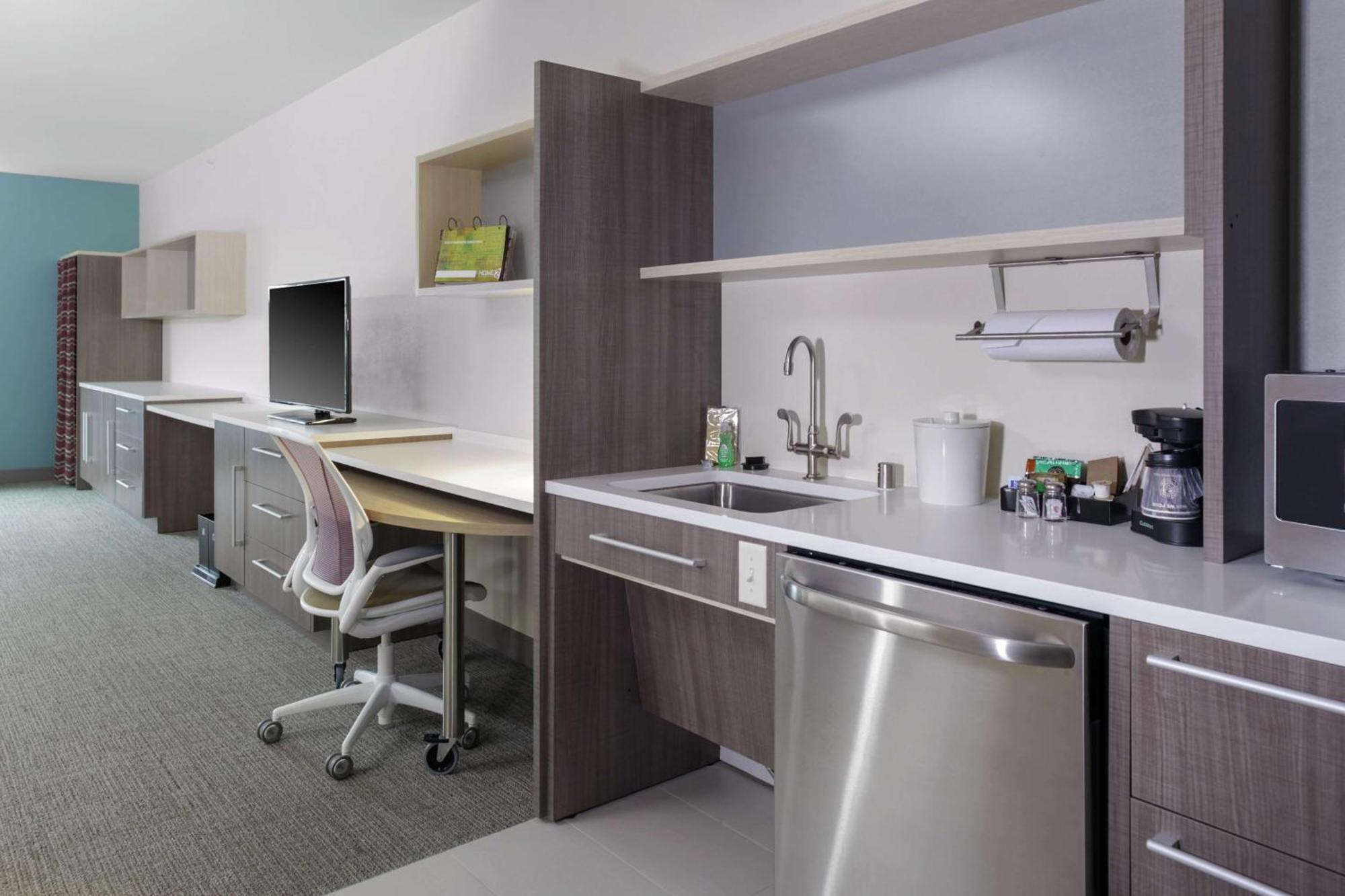 Home2 Suites By Hilton Fort Collins Bagian luar foto